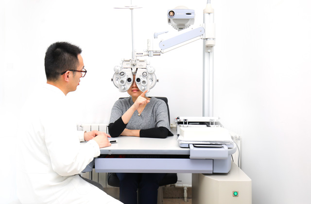 孩子近视怎么办？亮康眼科医学验配，科学防控